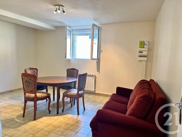 Appartement F2 à vendre HOUDAN