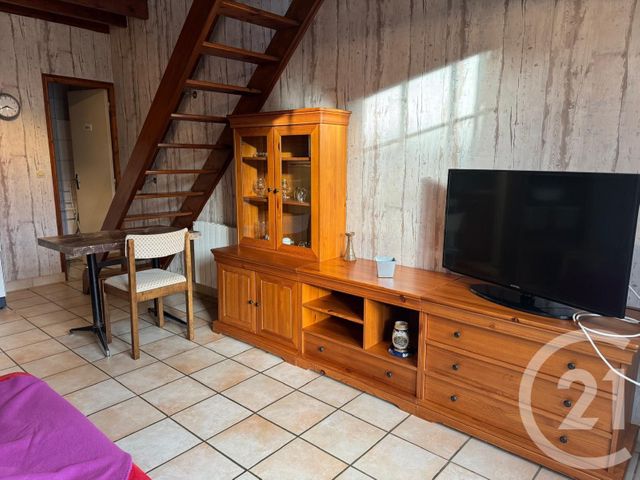 Appartement T2 &agrave; louer - 2 pi&egrave;ces - 23,18 m2 - Breval - 78 - ILE-DE-FRANCE