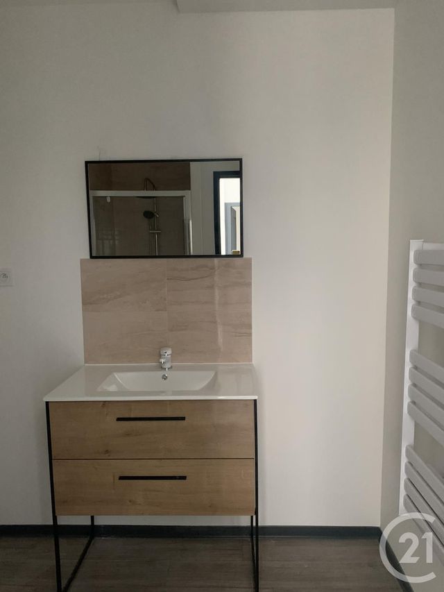 Appartement F3 à louer - 3 pièces - 67,64 m2 - Anet - 28 - CENTRE