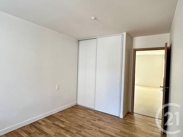 Appartement F3 &agrave; vendre - 3 pi&egrave;ces - 75,20 m2 - Anet - 28 - CENTRE