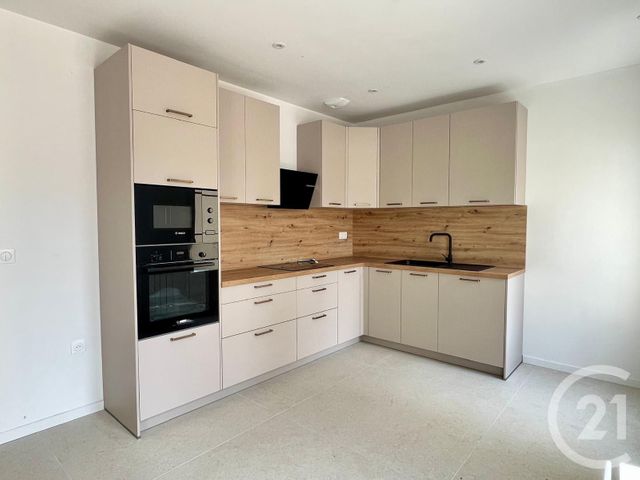 Appartement F3 &agrave; vendre - 3 pi&egrave;ces - 75,20 m2 - Anet - 28 - CENTRE