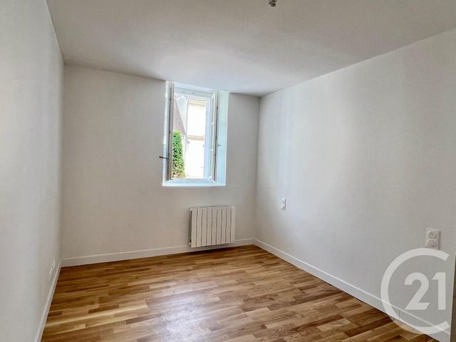 Appartement F3 &agrave; vendre - 3 pi&egrave;ces - 75,20 m2 - Anet - 28 - CENTRE
