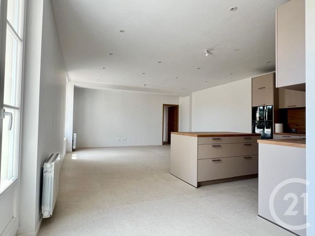 Appartement F4 &agrave; vendre - 4 pi&egrave;ces - 111,90 m2 - Anet - 28 - CENTRE
