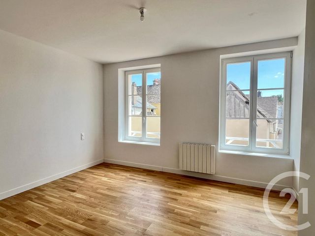 Appartement F4 &agrave; vendre - 4 pi&egrave;ces - 111,90 m2 - Anet - 28 - CENTRE