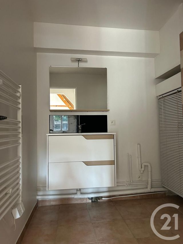 Appartement F3 &agrave; louer - 3 pi&egrave;ces - 51,68 m2 - Anet - 28 - CENTRE