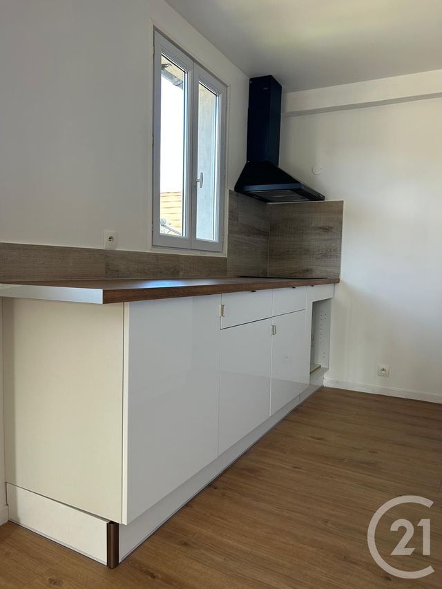 Appartement F3 &agrave; louer - 3 pi&egrave;ces - 51,68 m2 - Anet - 28 - CENTRE