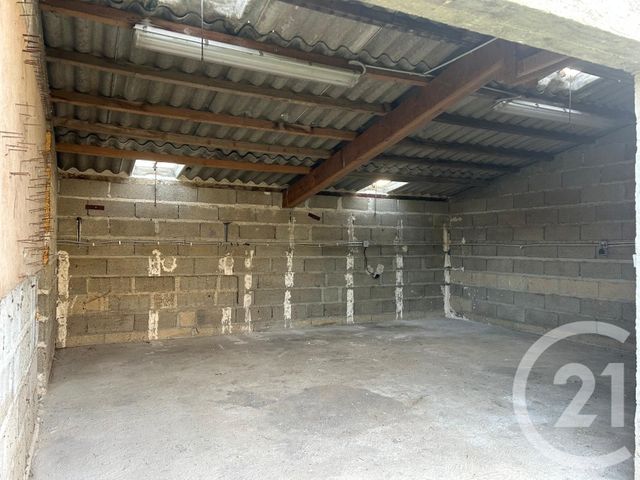 Parking &agrave; louer - 45 m2 - Saussay - 28 - CENTRE