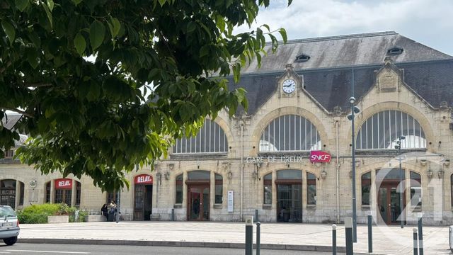 Appartement T2 &agrave; vendre - 2 pi&egrave;ces - 42 m2 - Dreux - 28 - CENTRE