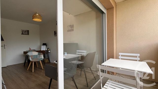 Appartement T2 &agrave; vendre - 2 pi&egrave;ces - 42 m2 - Dreux - 28 - CENTRE