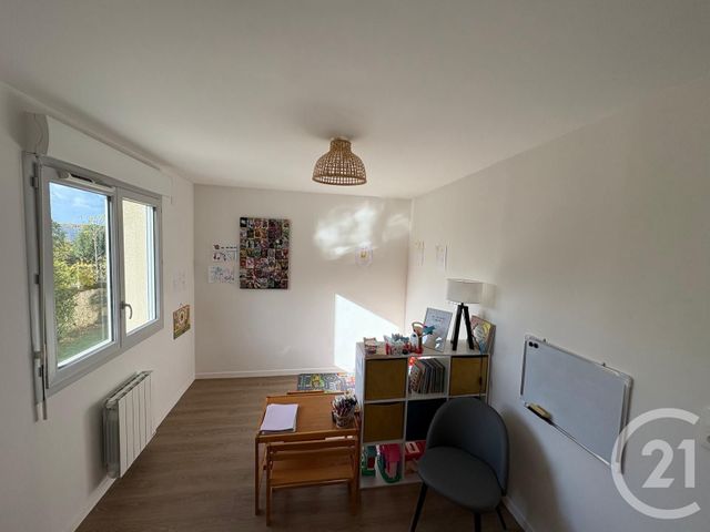 Appartement T2 &agrave; vendre - 2 pi&egrave;ces - 42 m2 - Dreux - 28 - CENTRE