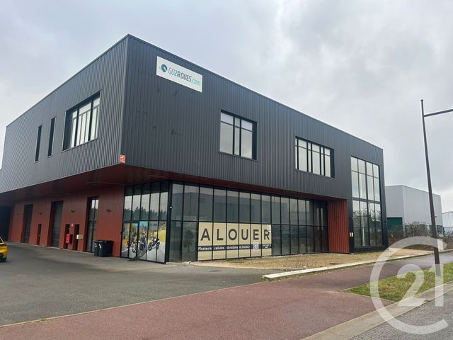 Local commercial à louer - 320.0 m2 - 78 - Yvelines