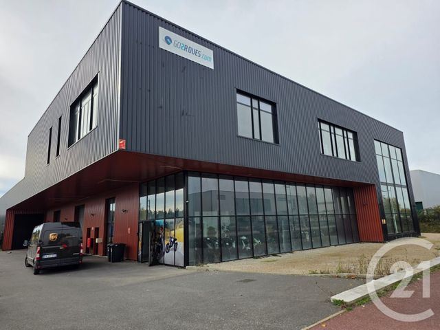 Local commercial à louer - 320.0 m2 - 78 - Yvelines