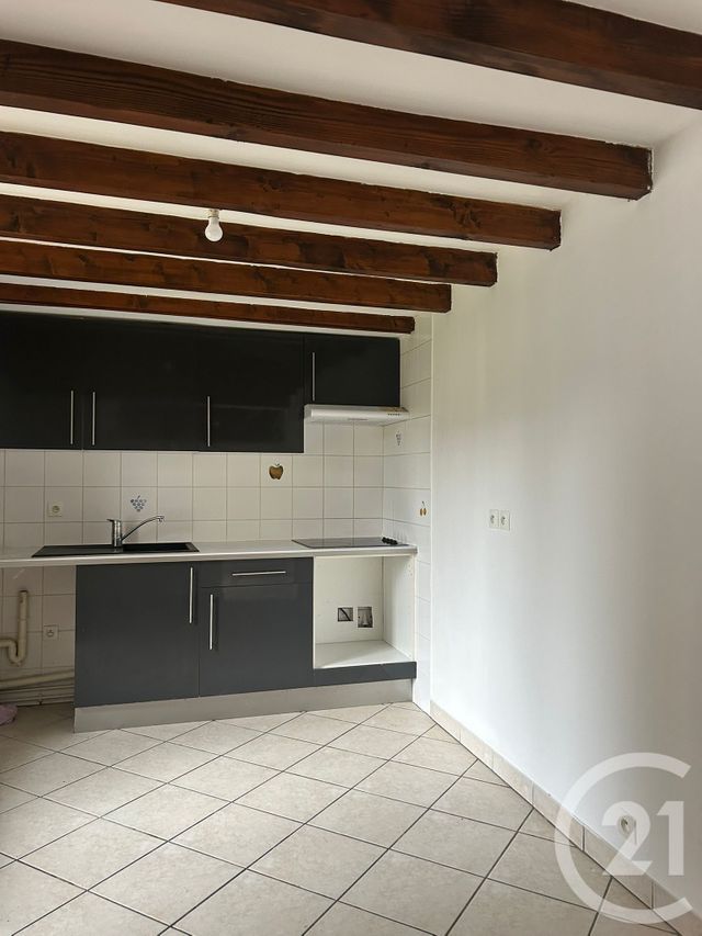 Maison &agrave; louer - 3 pi&egrave;ces - 57,30 m2 - Anet - 28 - CENTRE