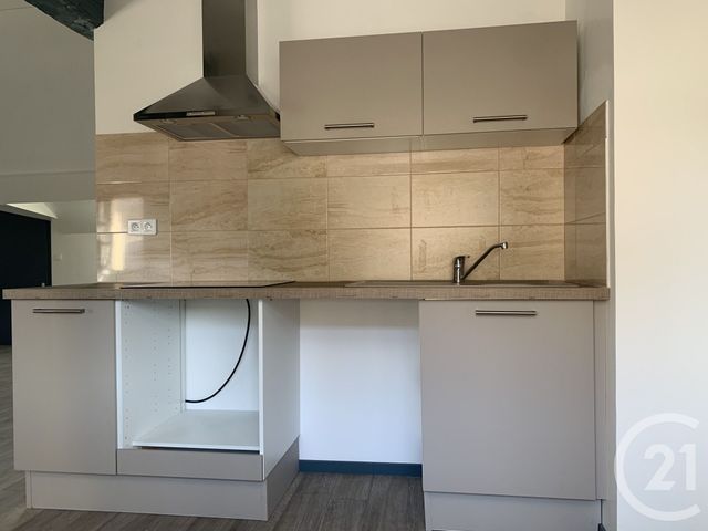 Appartement F2 &agrave; louer - 2 pi&egrave;ces - 52,76 m2 - Anet - 28 - CENTRE