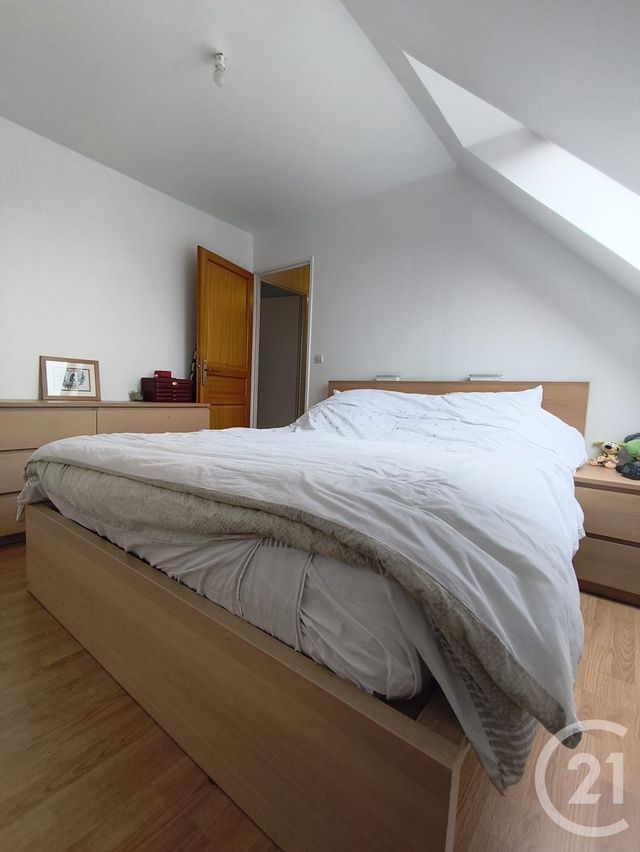 Maison &agrave; louer - 5 pi&egrave;ces - 96,69 m2 - Oulins - 28 - CENTRE