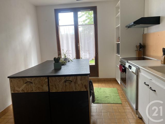 Maison &agrave; louer - 5 pi&egrave;ces - 96,69 m2 - Oulins - 28 - CENTRE