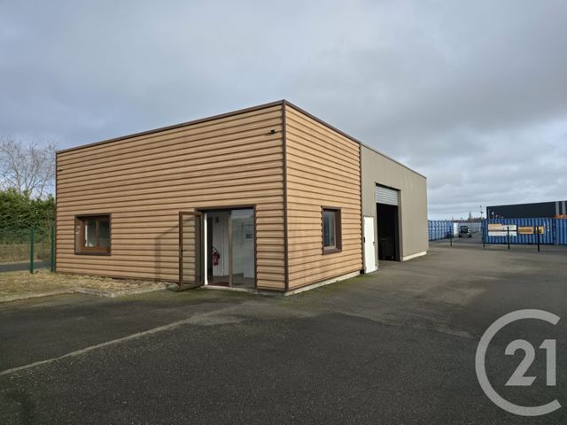 Local commercial à louer - 175.0 m2 - 28 - Eure-et-Loir