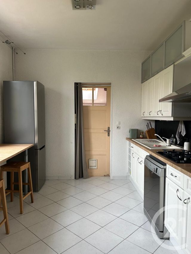 Maison &agrave; louer - 5 pi&egrave;ces - 111,22 m2 - Sorel Moussel - 28 - CENTRE