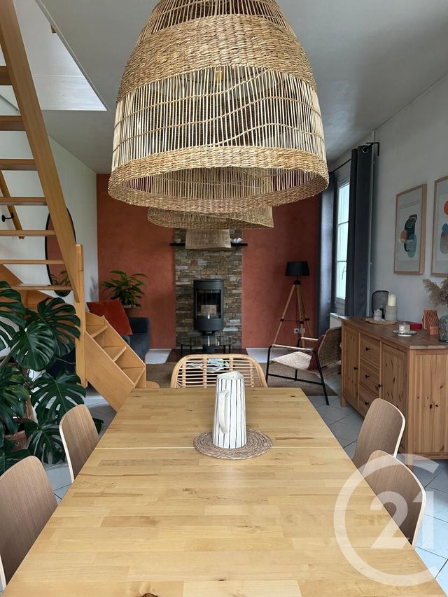 Maison &agrave; louer - 5 pi&egrave;ces - 111,22 m2 - Sorel Moussel - 28 - CENTRE