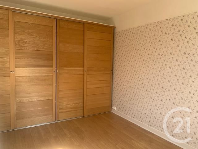 Maison &agrave; louer - 5 pi&egrave;ces - 111,22 m2 - Sorel Moussel - 28 - CENTRE