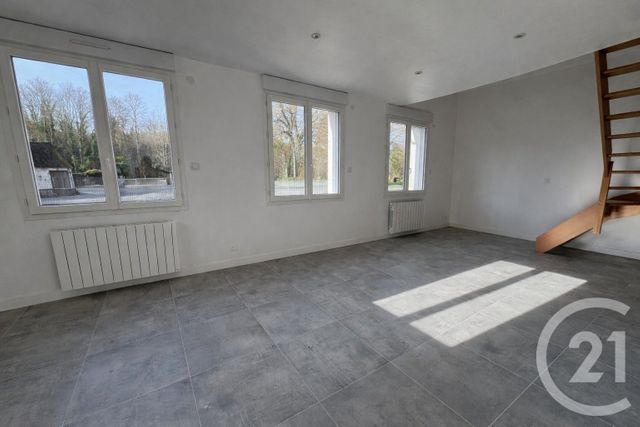 Maison &agrave; louer - 4 pi&egrave;ces - 82,57 m2 - Gilles - 28 - CENTRE