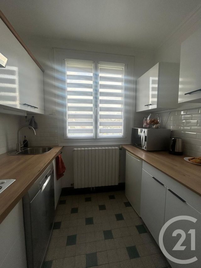 Maison &agrave; louer - 3 pi&egrave;ces - 64,24 m2 - Anet - 28 - CENTRE