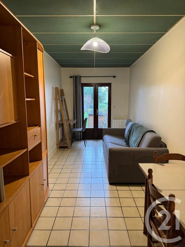 Appartement F1 &agrave; louer - 1 pi&egrave;ce - 24,66 m2 - Gargenville - 78 - ILE-DE-FRANCE