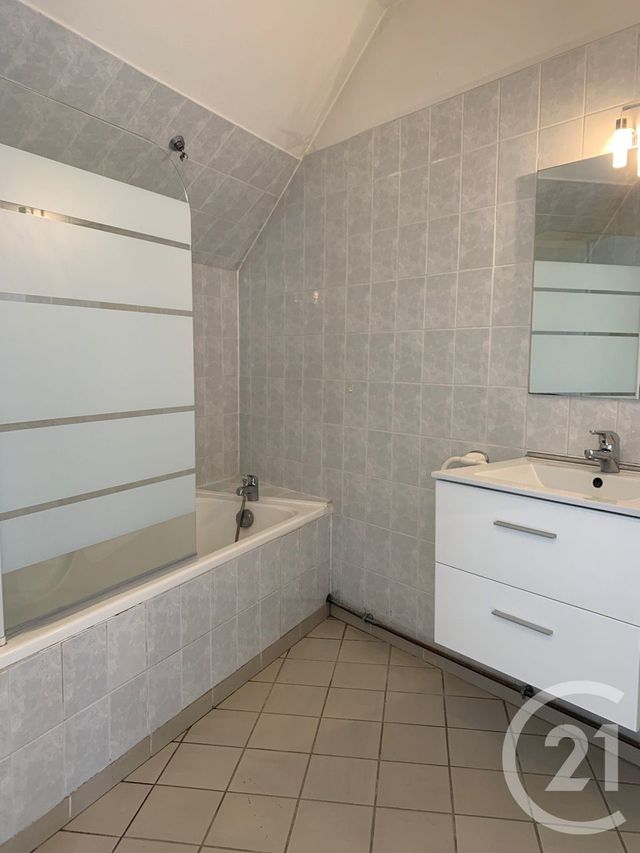 Appartement F2 &agrave; louer - 2 pi&egrave;ces - 28,69 m2 - Anet - 28 - CENTRE