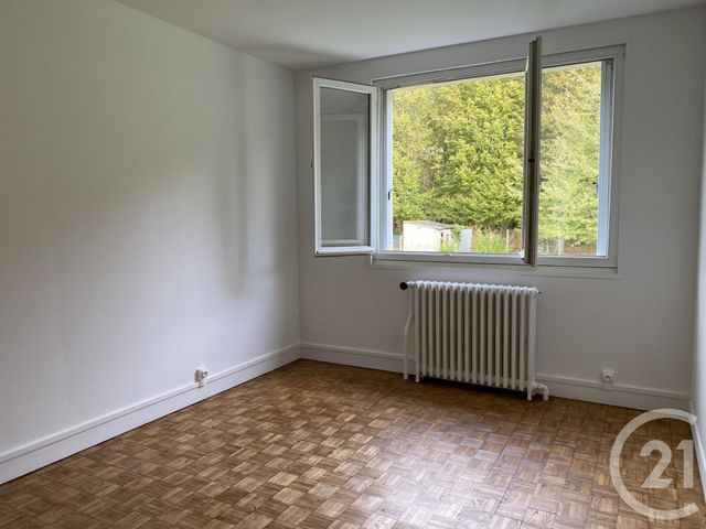 Maison &agrave; louer - 4 pi&egrave;ces - 80 m2 - Breval - 78 - ILE-DE-FRANCE