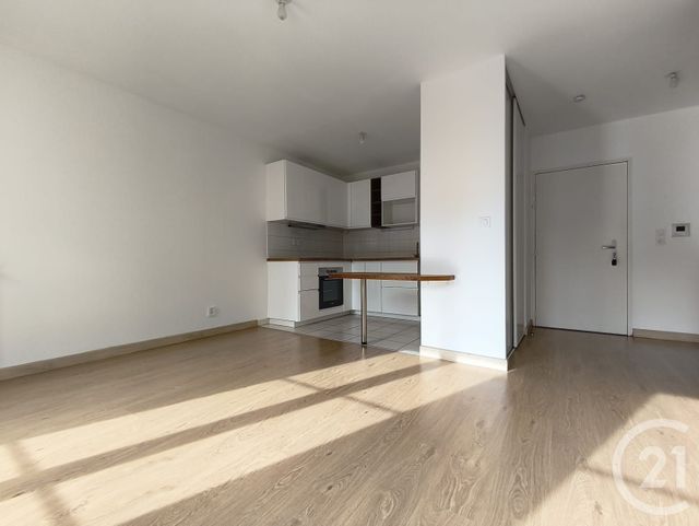 Appartement F3 bis &agrave; louer - 3 pi&egrave;ces - 58,03 m2 - Dreux - 28 - CENTRE