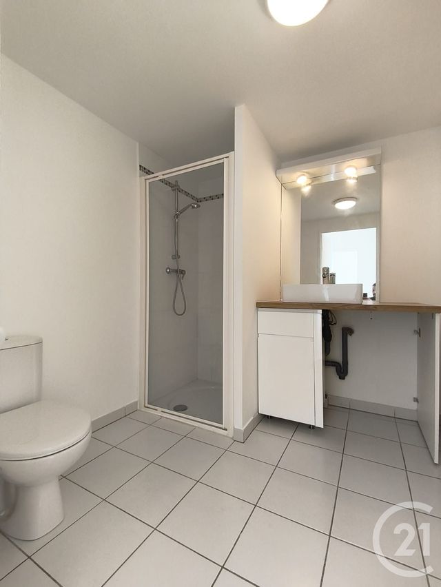 Appartement F3 bis &agrave; louer - 3 pi&egrave;ces - 58,03 m2 - Dreux - 28 - CENTRE