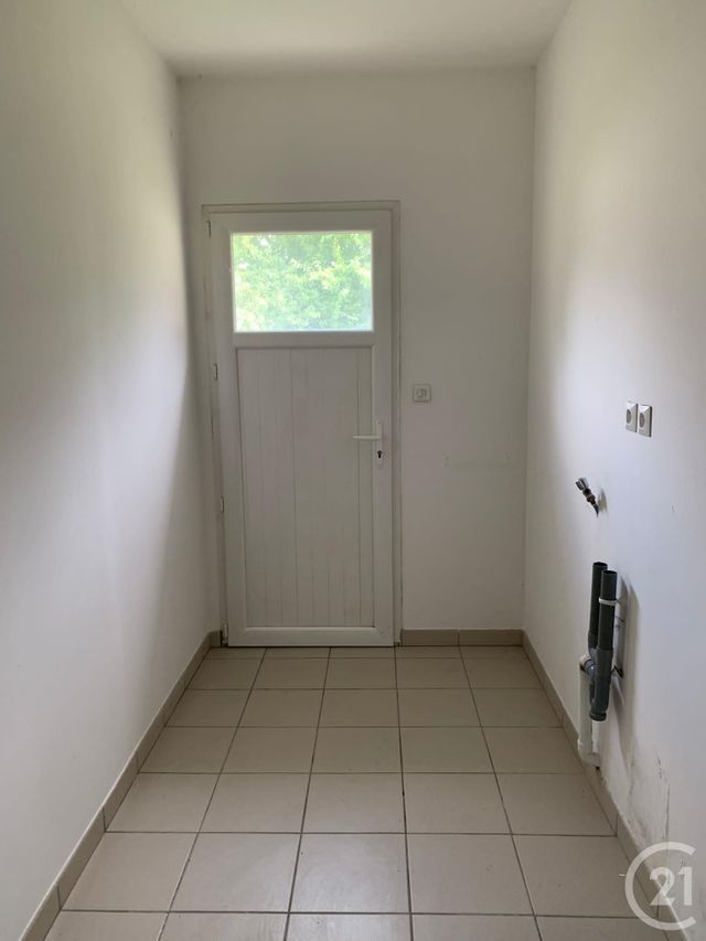 Maison &agrave; louer - 3 pi&egrave;ces - 73,58 m2 - La Couture Boussey - 27 - HAUTE-NORMANDIE