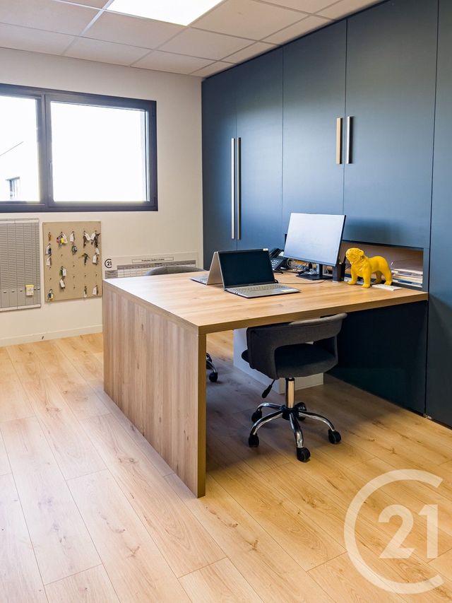 Local commercial à louer - 131.87 m2 - 28 - Eure-et-Loir