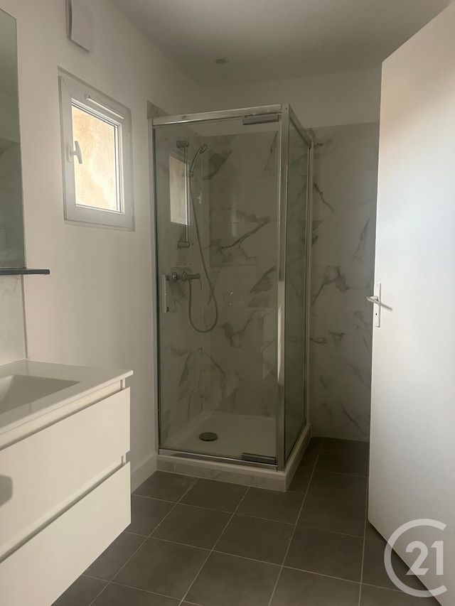 Appartement F3 &agrave; louer - 3 pi&egrave;ces - 51 m2 - St Martin La Garenne - 78 - ILE-DE-FRANCE