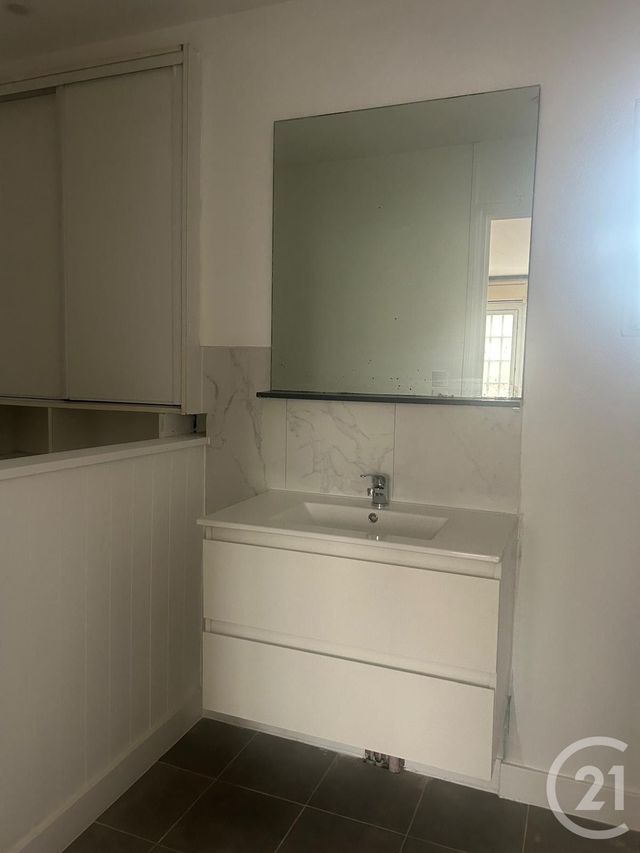 Appartement F3 &agrave; louer - 3 pi&egrave;ces - 51 m2 - St Martin La Garenne - 78 - ILE-DE-FRANCE