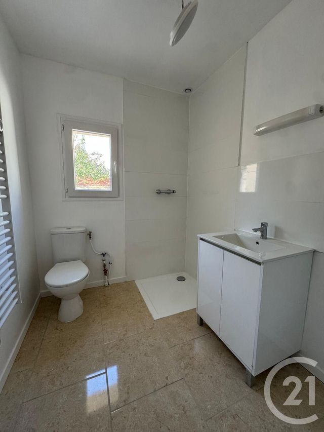 Appartement T3 &agrave; louer - 3 pi&egrave;ces - 52,65 m2 - St Andre De L Eure - 27 - HAUTE-NORMANDIE