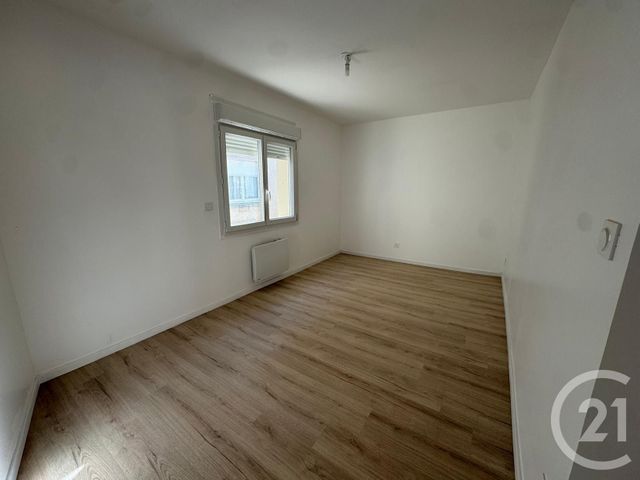 Appartement T3 &agrave; louer - 3 pi&egrave;ces - 52,65 m2 - St Andre De L Eure - 27 - HAUTE-NORMANDIE