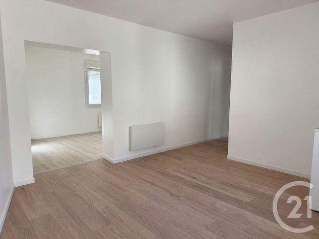 Appartement T3 &agrave; louer - 3 pi&egrave;ces - 52,65 m2 - St Andre De L Eure - 27 - HAUTE-NORMANDIE