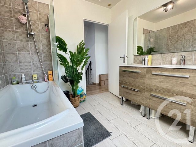 Maison &agrave; vendre - 6 pi&egrave;ces - 122 m2 - Oulins - 28 - CENTRE