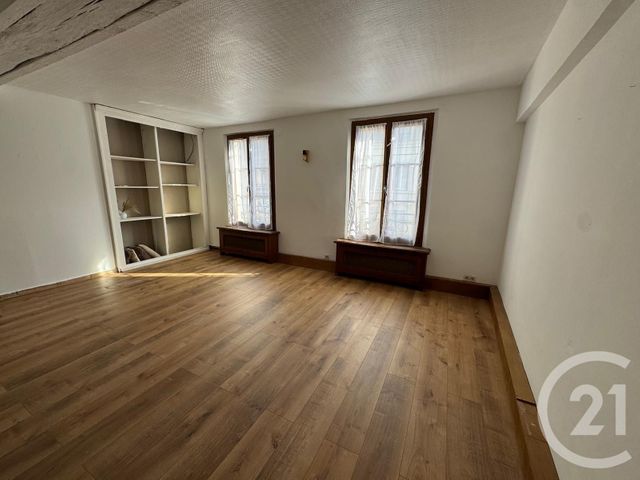 Appartement Triplex &agrave; louer - 4 pi&egrave;ces - 72,05 m2 - Ivry La Bataille - 27 - HAUTE-NORMANDIE