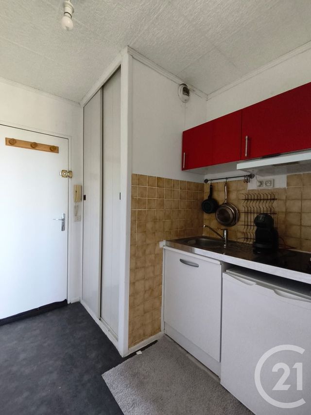 Appartement F1 &agrave; louer - 1 pi&egrave;ce - 23,84 m2 - Dreux - 28 - CENTRE