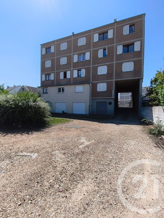 Appartement F1 &agrave; louer - 1 pi&egrave;ce - 23,84 m2 - Dreux - 28 - CENTRE