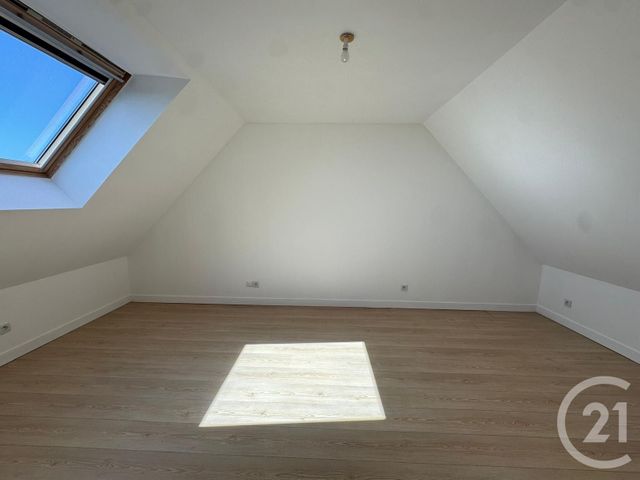 Maison &agrave; louer - 3 pi&egrave;ces - 66,56 m2 - Guainville - 28 - CENTRE