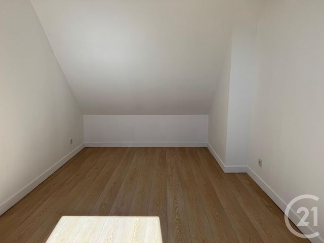 Maison &agrave; louer - 3 pi&egrave;ces - 66,56 m2 - Guainville - 28 - CENTRE