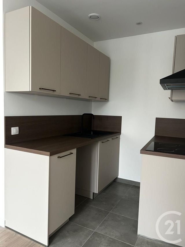 Appartement F1 &agrave; louer - 1 pi&egrave;ce - 19,28 m2 - Dreux - 28 - CENTRE