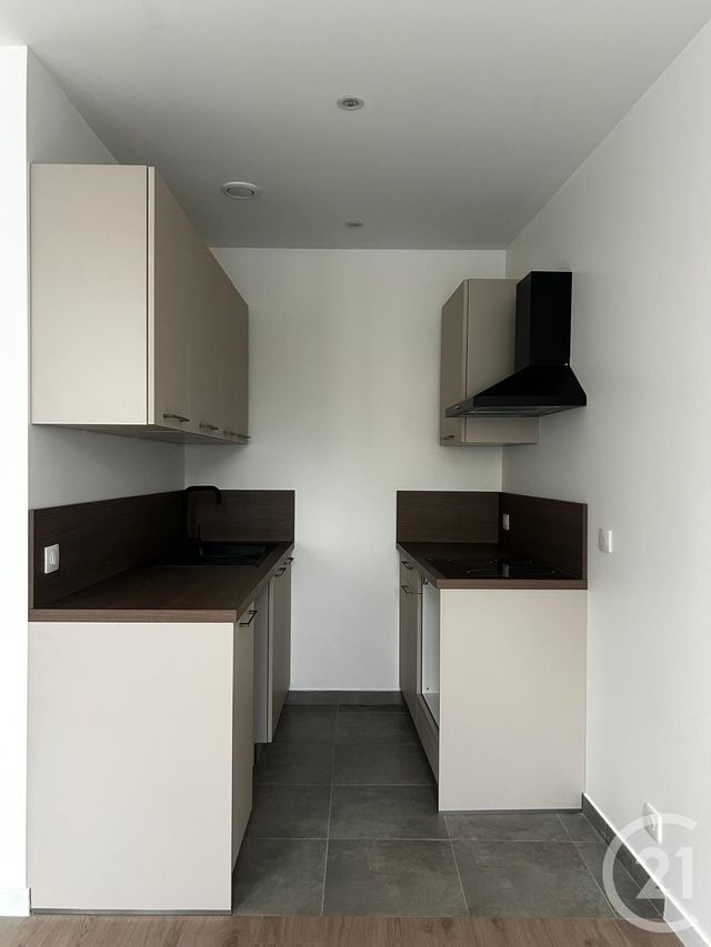 Appartement F1 &agrave; louer - 1 pi&egrave;ce - 19,28 m2 - Dreux - 28 - CENTRE