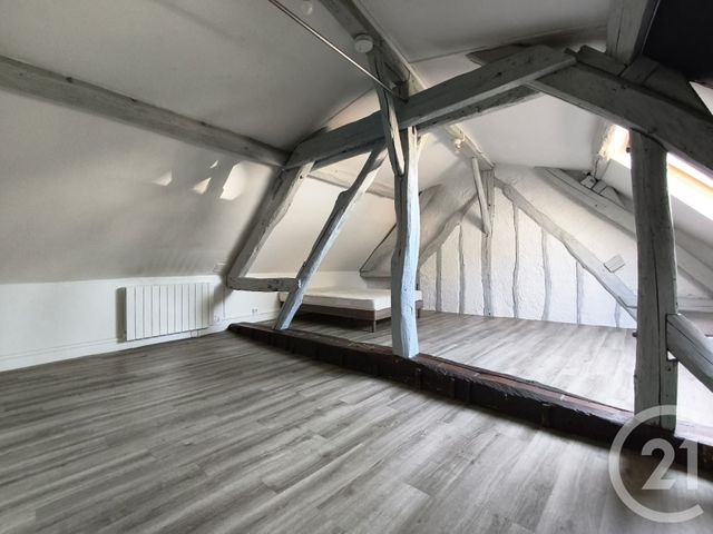 Appartement Studio &agrave; louer - 1 pi&egrave;ce - 15,67 m2 - Dreux - 28 - CENTRE