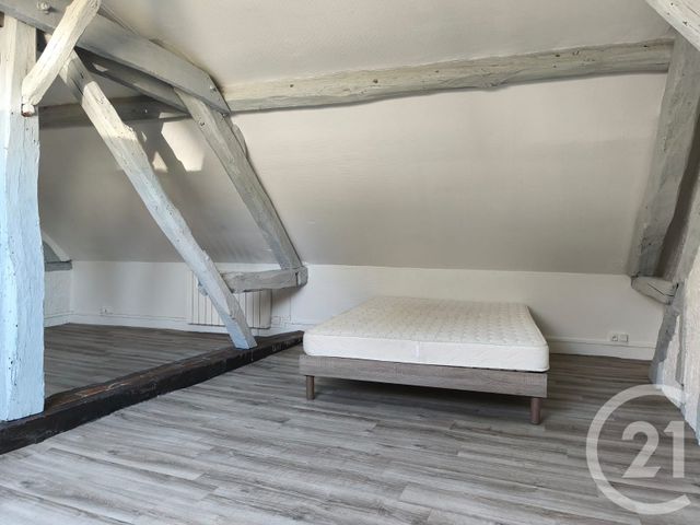 Appartement Studio &agrave; louer - 1 pi&egrave;ce - 15,67 m2 - Dreux - 28 - CENTRE