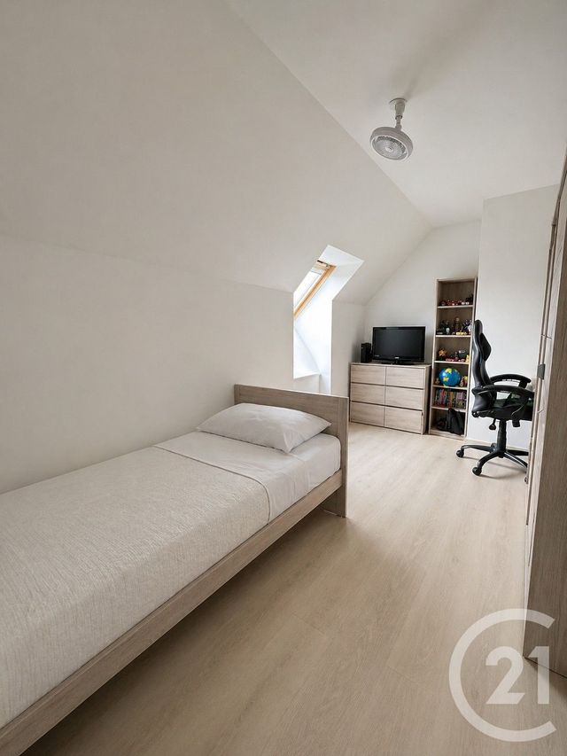 Maison &agrave; louer - 5 pi&egrave;ces - 100,13 m2 - La Chaussee D Ivry - 28 - CENTRE