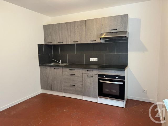 Maison &agrave; louer - 3 pi&egrave;ces - 41,50 m2 - Montreuil - 28 - CENTRE